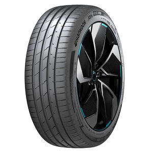 Hankook iON evo 305 / 30 R21 104Y