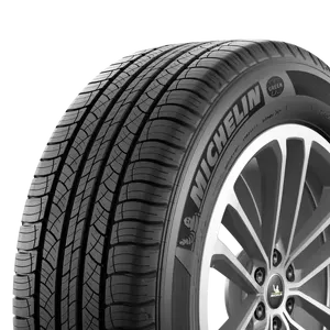 Michelin LATITUDE TOUR HP 235 / 65 R18 110V